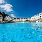 Cozy Alondras Park Retreat Апартаменты *