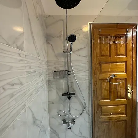 Casa Alondras 阿罗纳