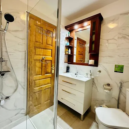 Cozy Alondras Park Retreat 阿罗纳