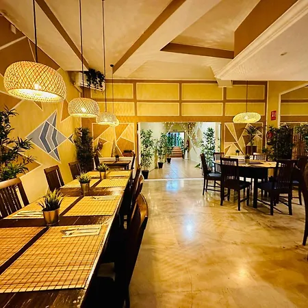 Cozy Alondras Park Retreat